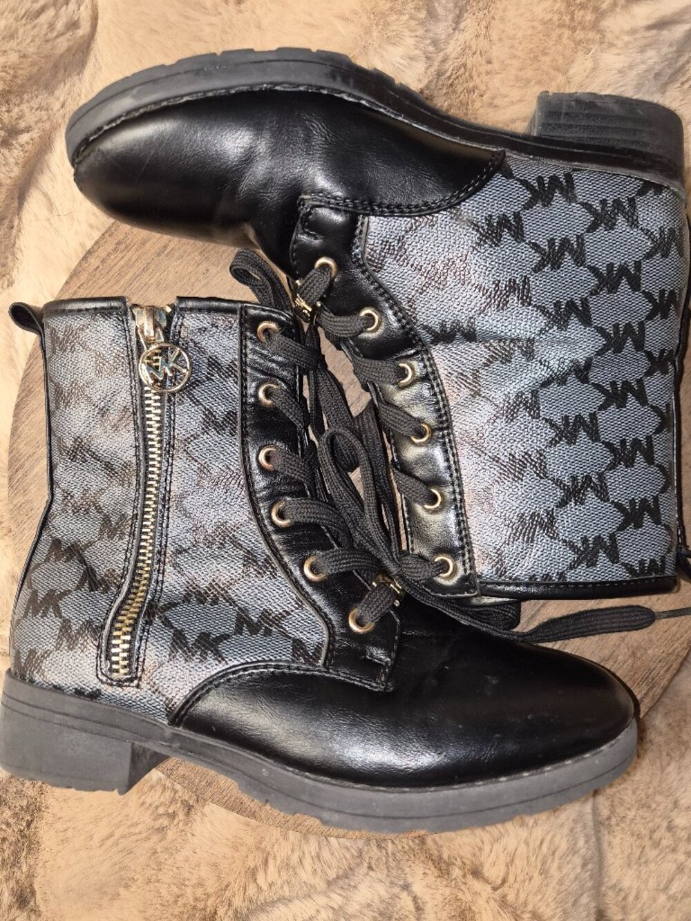 Michael Kors Girls Boots